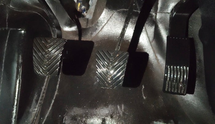 2025 KIA SYROS HTK (O) 1.0 Turbo 6MT, Petrol, Manual, 7,884 km, Pedals