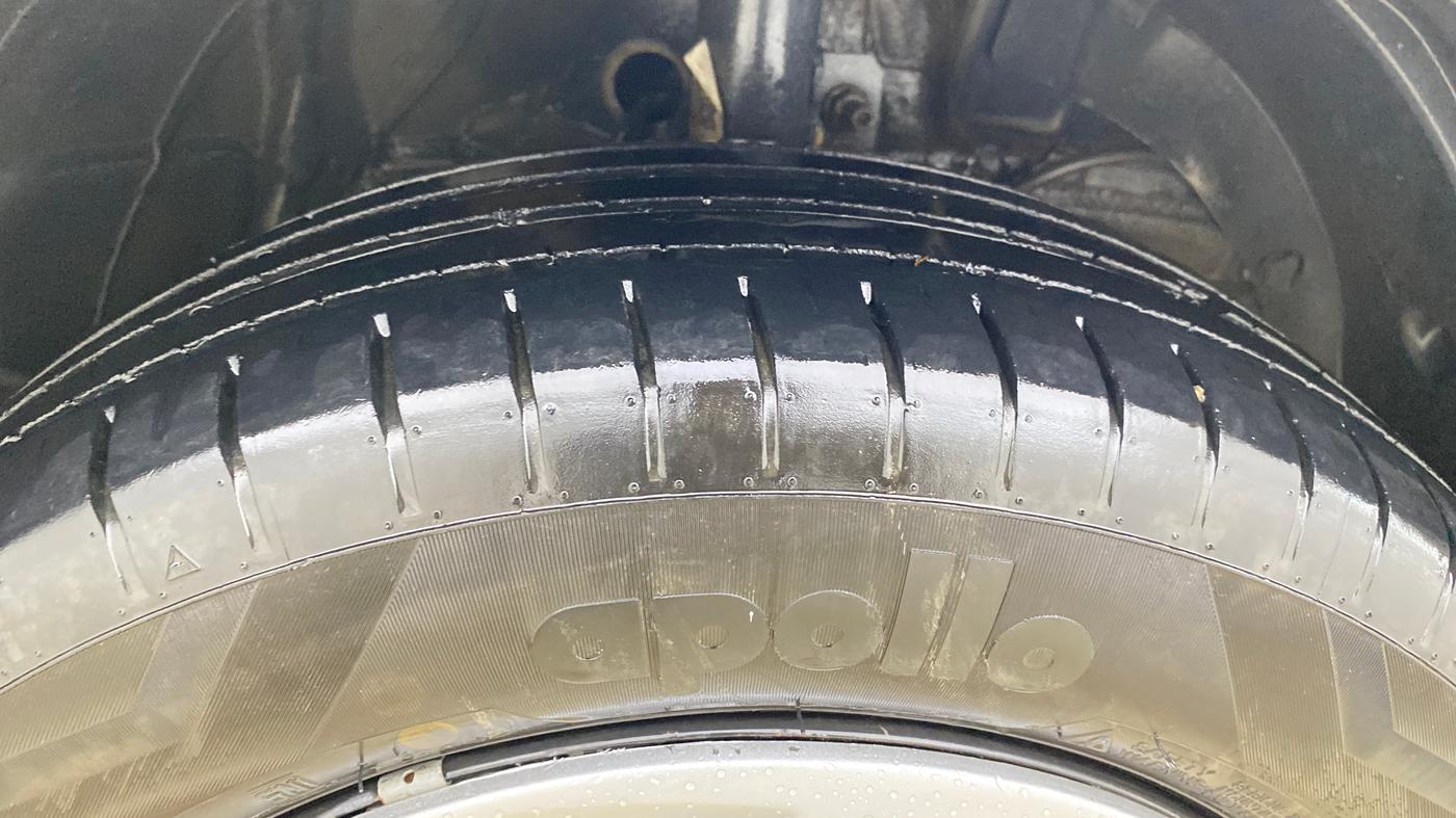 2023 Maruti Baleno DELTA PETROL 1.2, Petrol, Manual, 49,132 km, Right Front Tyre Tread
