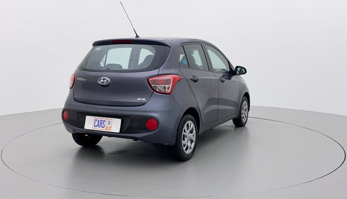 2017 Hyundai Grand i10 MAGNA 1.2 KAPPA VTVT, Petrol, Manual, 8,536 km, Right Back Diagonal
