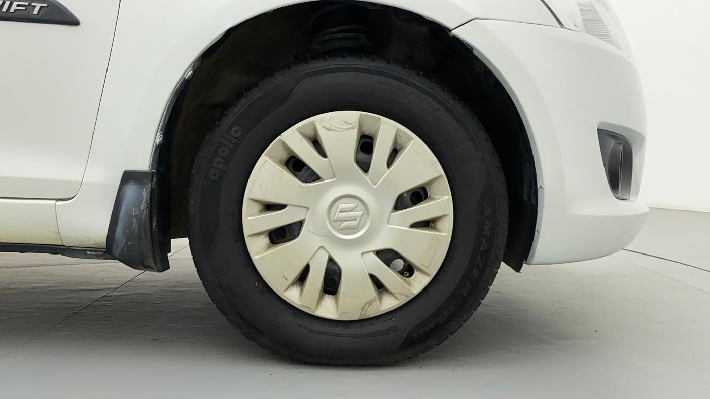 2014 Maruti Swift VXI D, Petrol, Manual, 53,190 km, Right Front Wheel