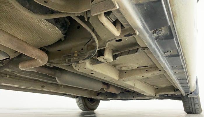 2014 Maruti Swift VXI D, Petrol, Manual, 53,190 km, Right Side Underbody