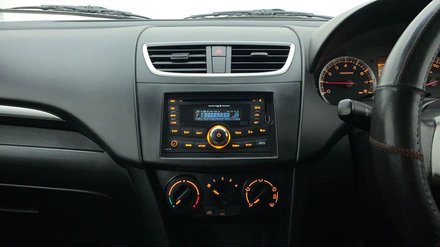 2014 Maruti Swift VXI D, Petrol, Manual, 53,190 km, Air Conditioner