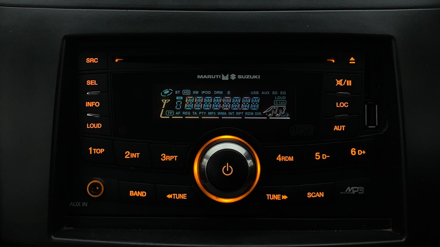 2014 Maruti Swift VXI D, Petrol, Manual, 53,190 km, Infotainment System