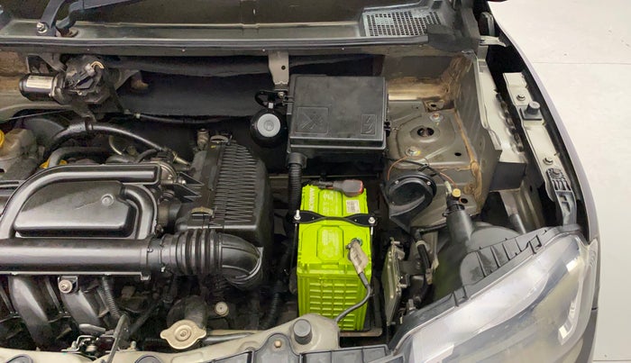 2017 Renault Kwid RXL 1.0, Petrol, Manual, 31,958 km, Engine View - Left