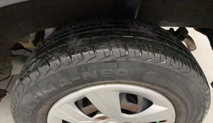 2017 Renault Kwid RXL 1.0, Petrol, Manual, 31,958 km, Left Rear Tyre Tread