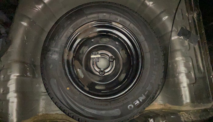 2017 Renault Kwid RXL 1.0, Petrol, Manual, 31,958 km, Spare Tyre