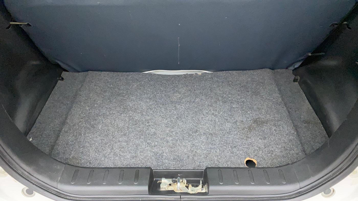 2019 Maruti Alto LXI, Petrol, Manual, 13,381 km, Boot Inside
