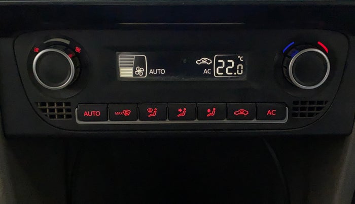 2012 Volkswagen Vento HIGHLINE DIESEL 1.6, Diesel, Manual, 1,16,545 km, Automatic Climate Control