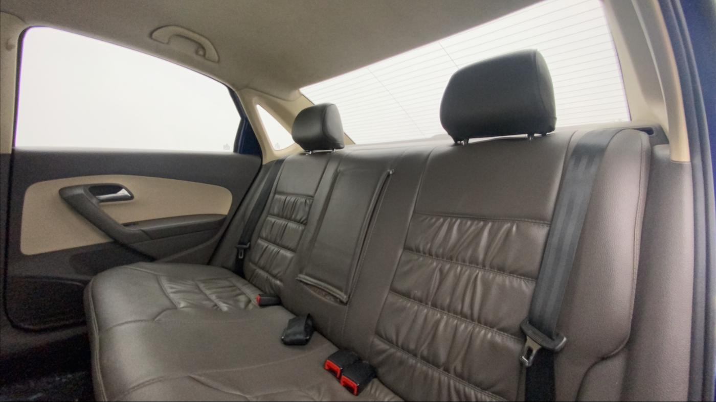 2012 Volkswagen Vento HIGHLINE DIESEL 1.6, Diesel, Manual, 1,16,545 km, Right Side Rear Door Cabin