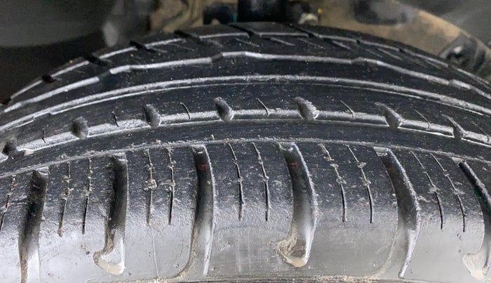 2018 Renault Duster RXS 85 PS, Diesel, Manual, 27,339 km, Right Front Tyre Tread