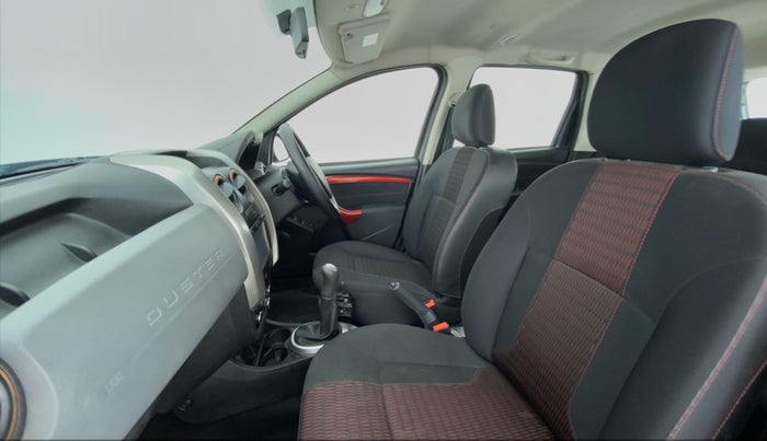 2018 Renault Duster RXS 85 PS, Diesel, Manual, 27,339 km, Right Side Front Door Cabin