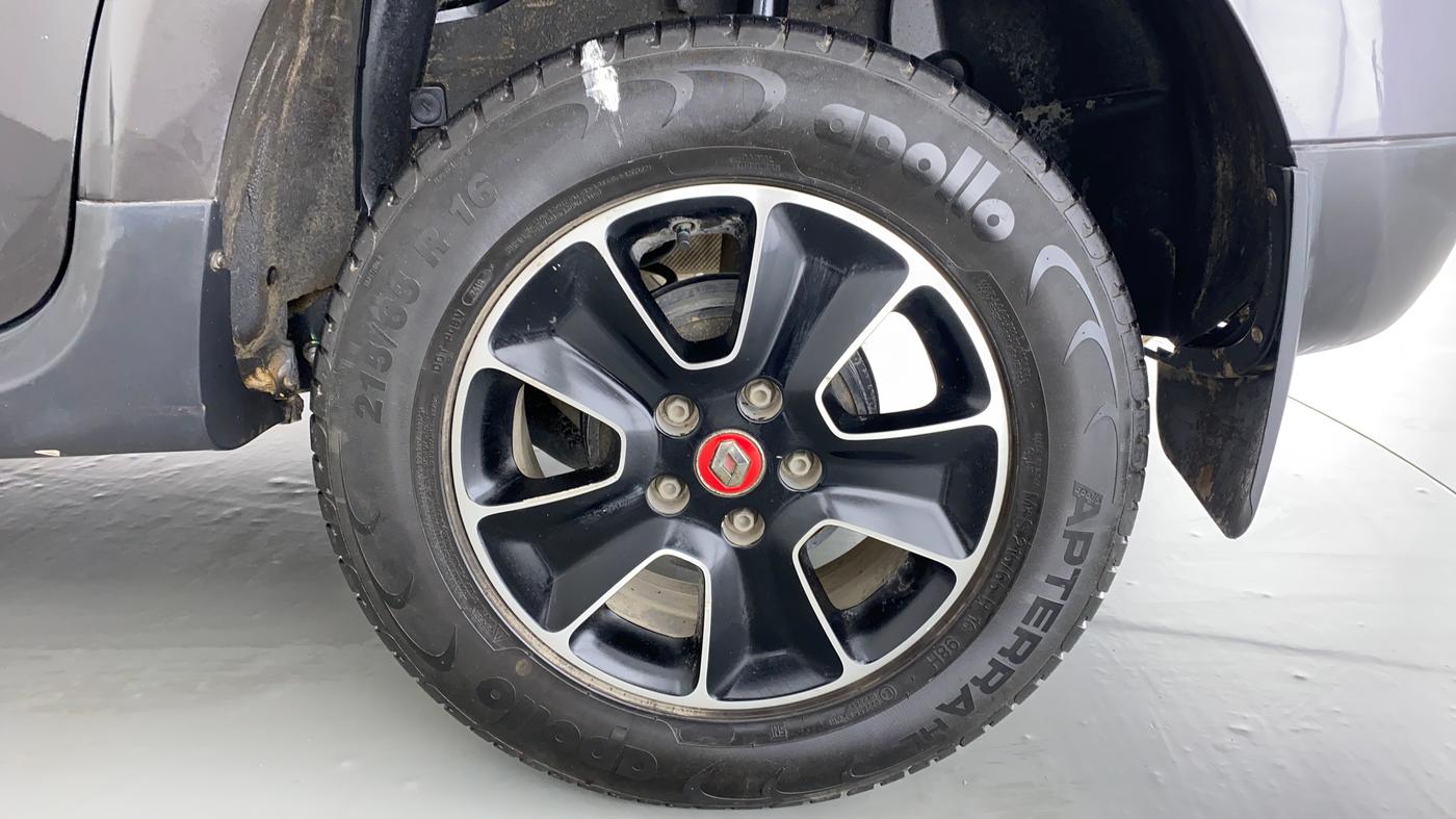 2018 Renault Duster RXS 85 PS, Diesel, Manual, 27,339 km, Left Rear Wheel