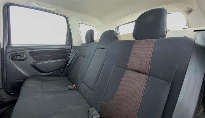 2018 Renault Duster RXS 85 PS, Diesel, Manual, 27,339 km, Right Side Rear Door Cabin