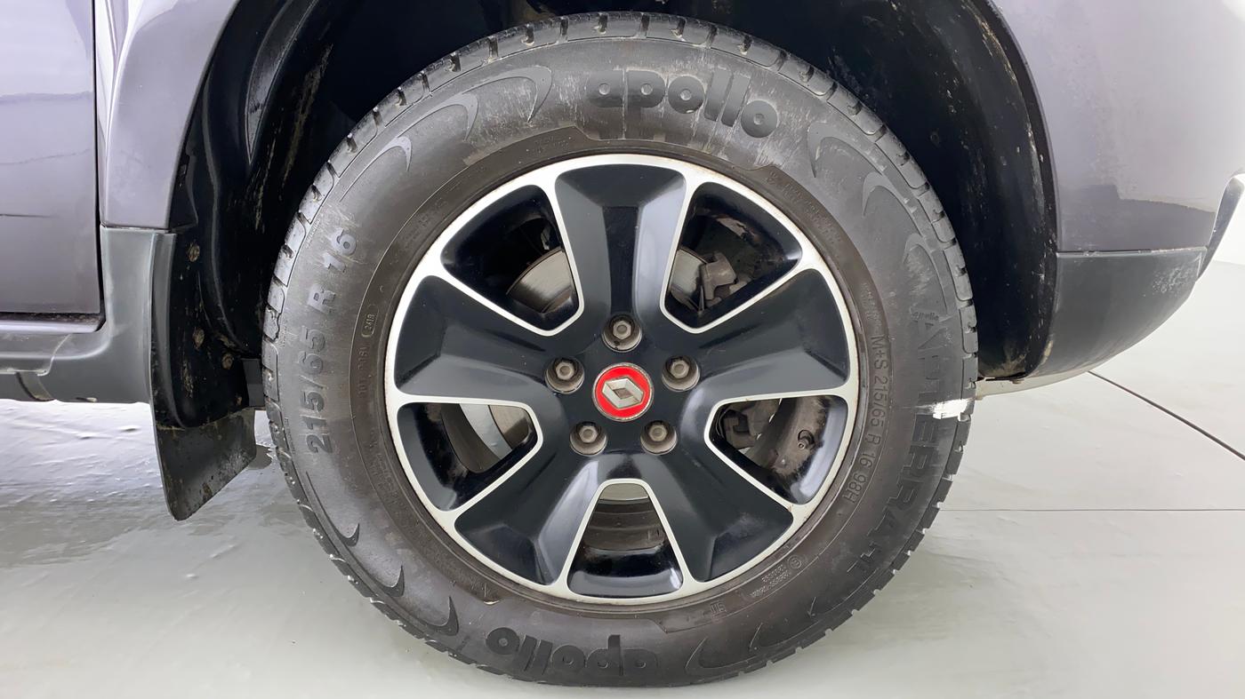 2018 Renault Duster RXS 85 PS, Diesel, Manual, 27,339 km, Right Front Wheel