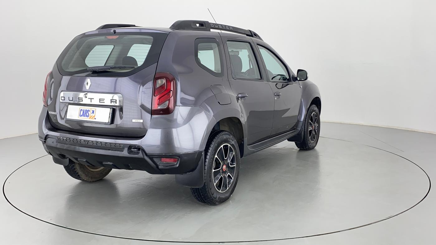 2018 Renault Duster RXS 85 PS, Diesel, Manual, 27,339 km, Right Back Diagonal