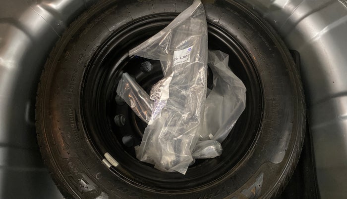 2013 Hyundai i20 MAGNA 1.2, Petrol, Manual, 33,491 km, Spare Tyre