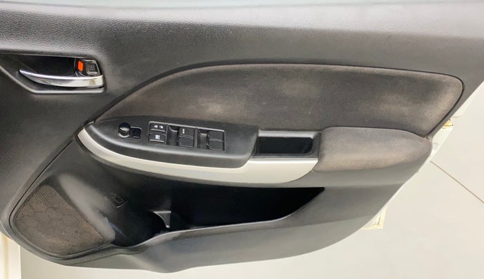 2017 Maruti Baleno DELTA CVT PETROL 1.2, Petrol, Automatic, 58,666 km, Driver Side Door Panels Control