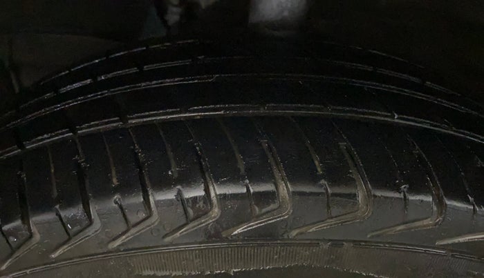 2022 Maruti New Wagon-R LXI 1.0, Petrol, Manual, 48,520 km, Left Front Tyre Tread