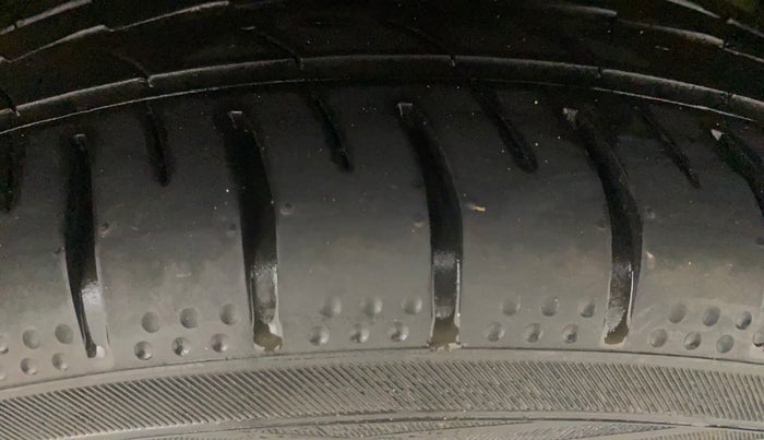 2021 Honda City 1.5L I-VTEC ZX CVT, Petrol, Automatic, 55,989 km, Left Rear Tyre Tread