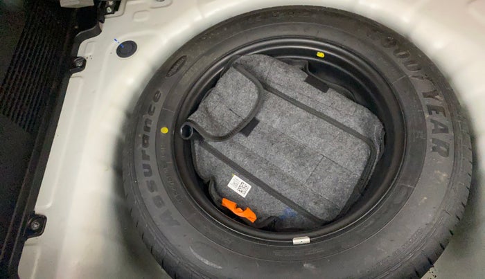 2023 Hyundai VENUE SX (O) 1.0 TURBO DCT, Petrol, Automatic, 10,401 km, Spare Tyre