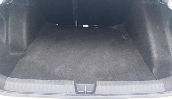 2022 Skoda SLAVIA STYLE 1.5L TSI DSG, Petrol, Automatic, 27,937 km, Boot Inside