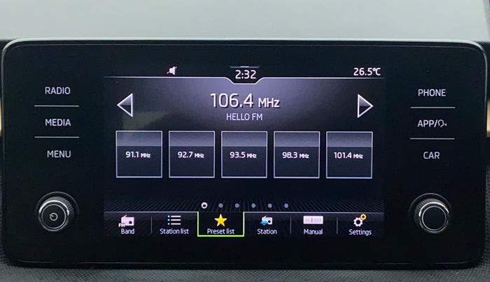 2022 Skoda SLAVIA STYLE 1.5L TSI DSG, Petrol, Automatic, 27,937 km, Infotainment System