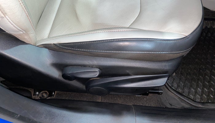 2018 Jeep Compass LIMITED 2.0 DIESEL 4X4, Diesel, Manual, 62,048 km, Driver Side Adjustment Panel