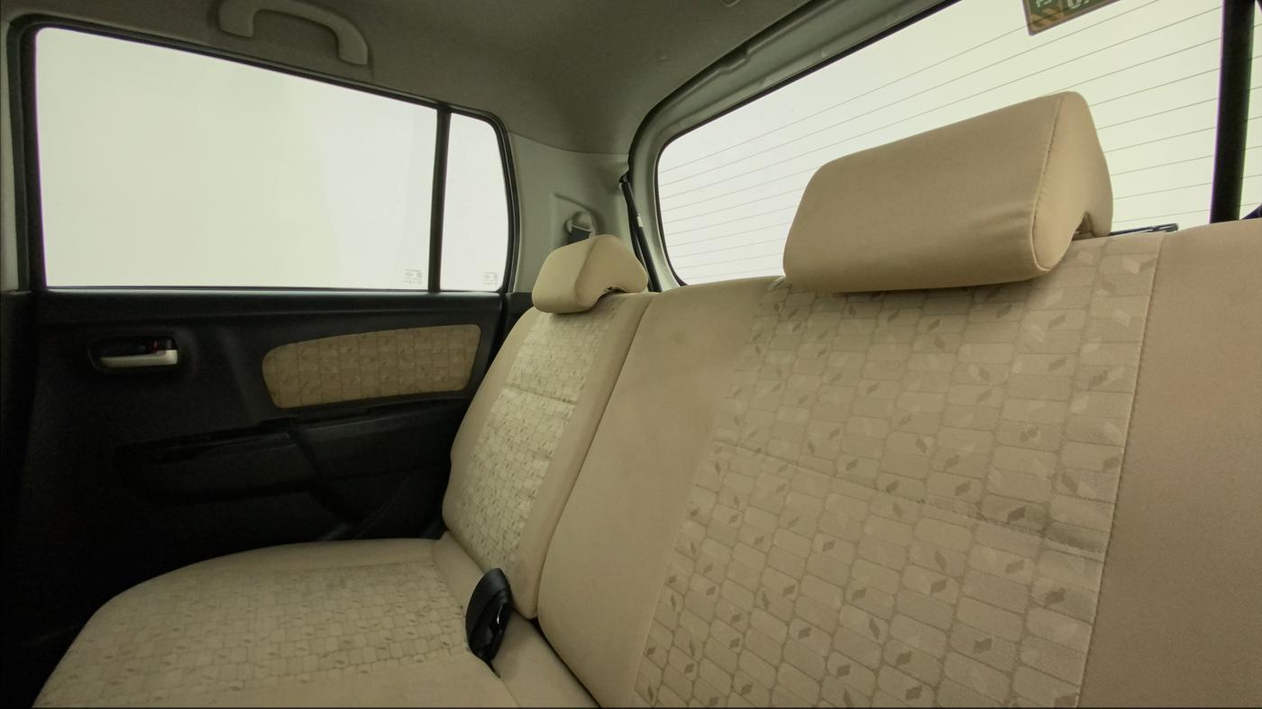 2017 Maruti Wagon R 1.0 VXI, Petrol, Manual, 42,837 km, Right Side Rear Door Cabin