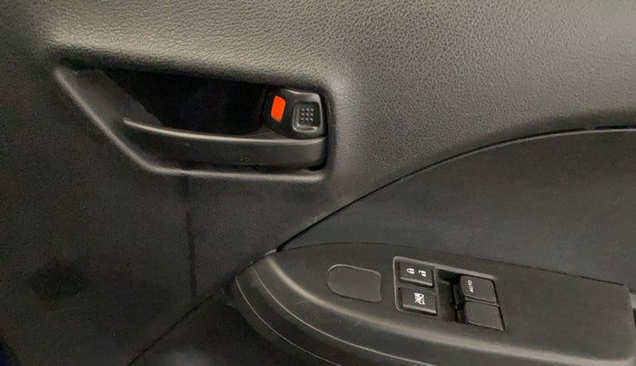 2021 Maruti Baleno SIGMA PETROL 1.2, Petrol, Manual, 57,907 km, Driver Side Door Panels Control