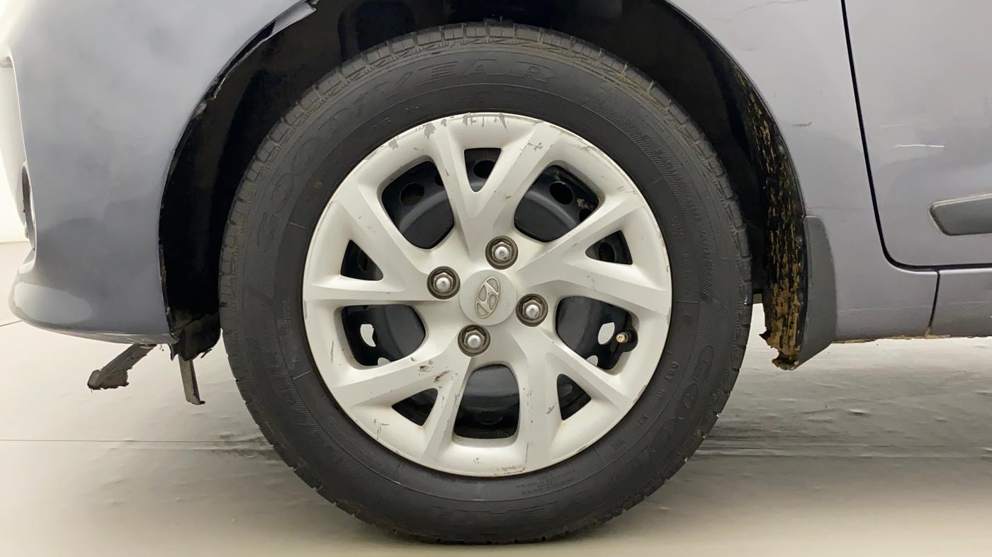2018 Hyundai Grand i10 SPORTZ 1.2 KAPPA VTVT, CNG, Manual, 95,573 km, Left Front Wheel