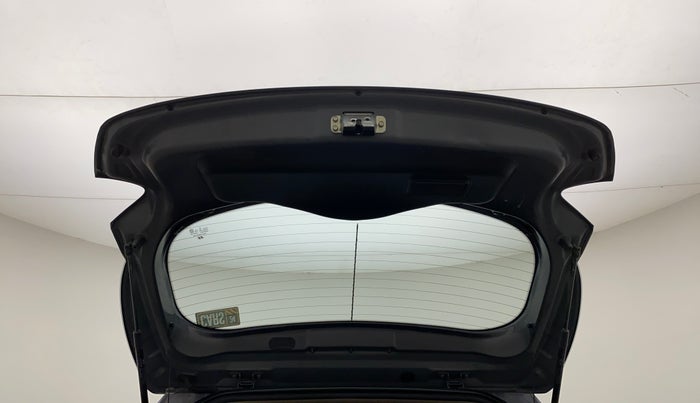 2018 Hyundai Grand i10 SPORTZ 1.2 KAPPA VTVT, CNG, Manual, 95,573 km, Boot Door Open