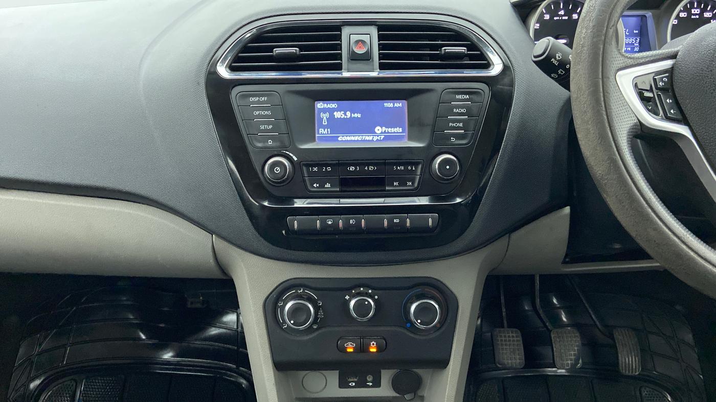 2017 Tata Tiago XZ 1.2 REVOTRON, Petrol, Manual, 18,338 km, Air Conditioner