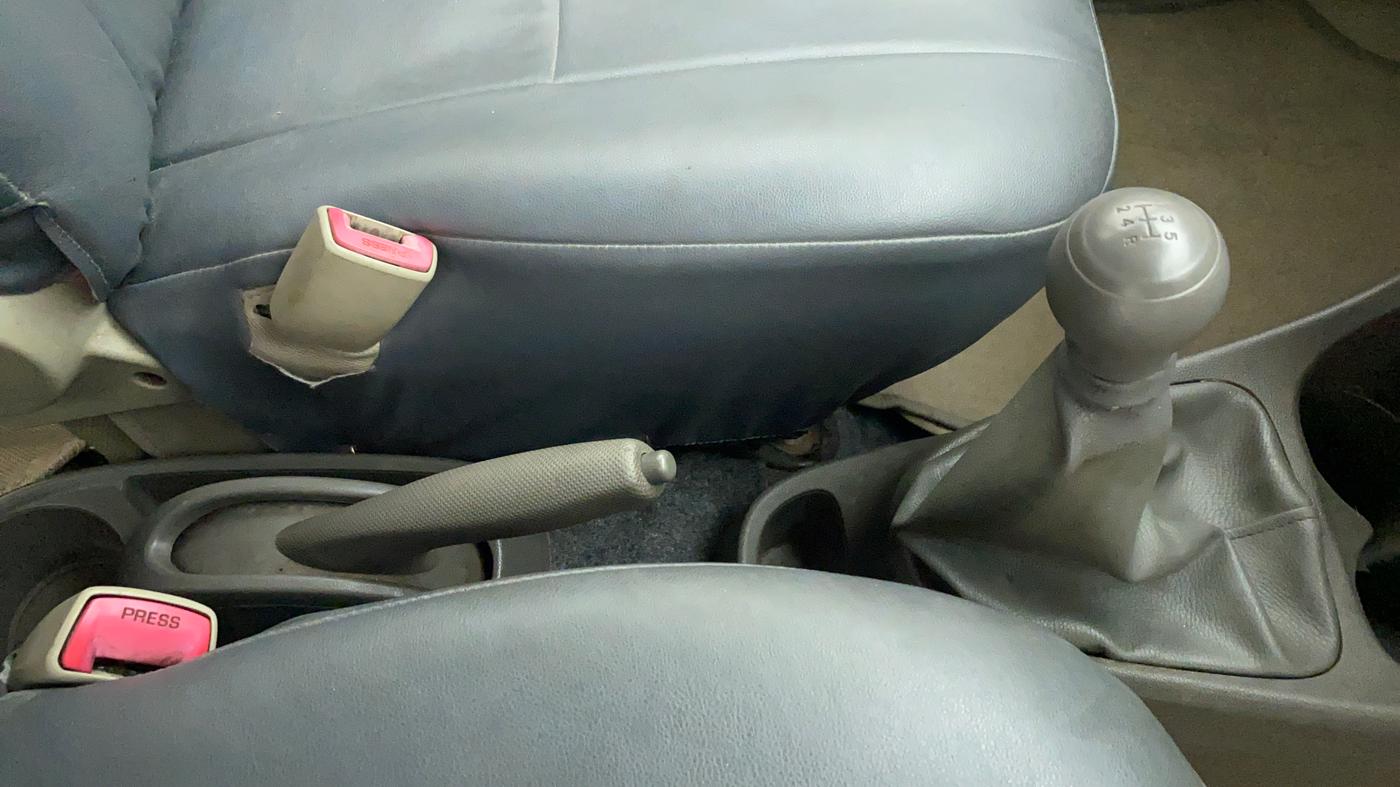 2015 Toyota Etios Liva G, Petrol, Manual, 56,351 km, Gear Lever