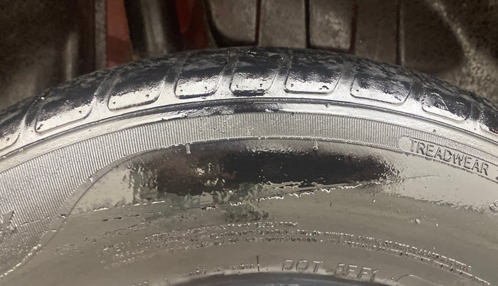 2019 Maruti Swift VXI AMT, Petrol, Automatic, 93,409 km, Right Rear Tyre Tread