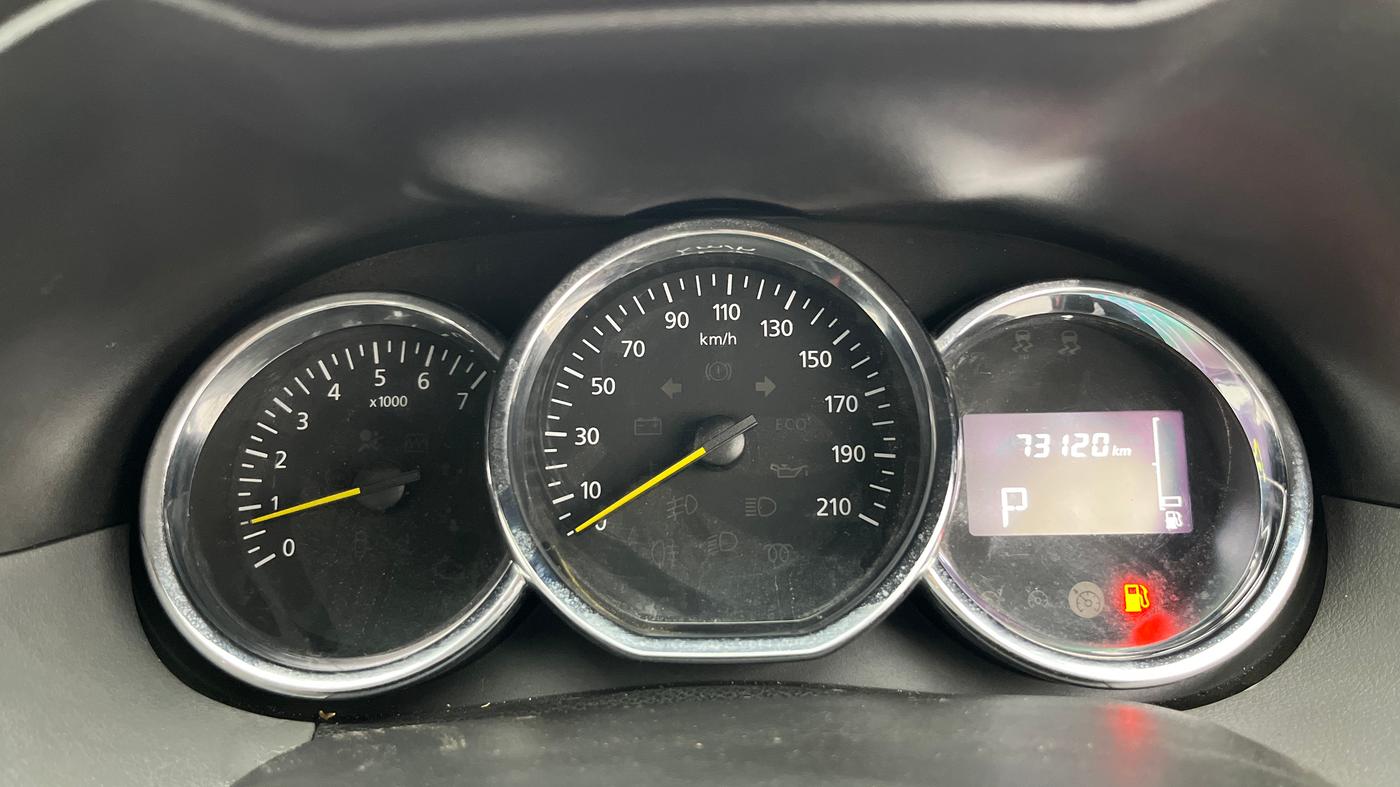 2018 Renault Duster RXS CVT, Petrol, Automatic, 73,108 km, Odometer Image