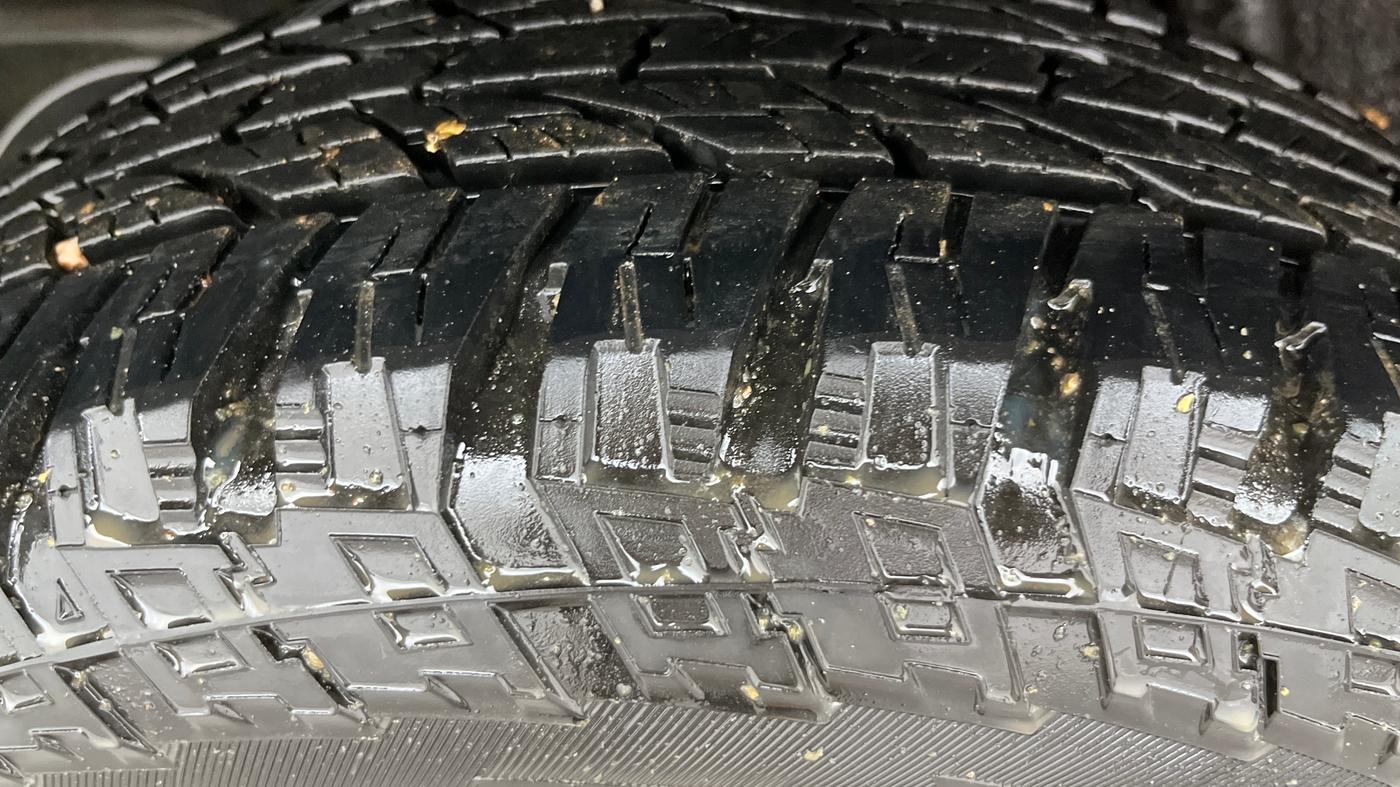 2018 Renault Duster RXS CVT, Petrol, Automatic, 73,108 km, Right Rear Tyre Tread