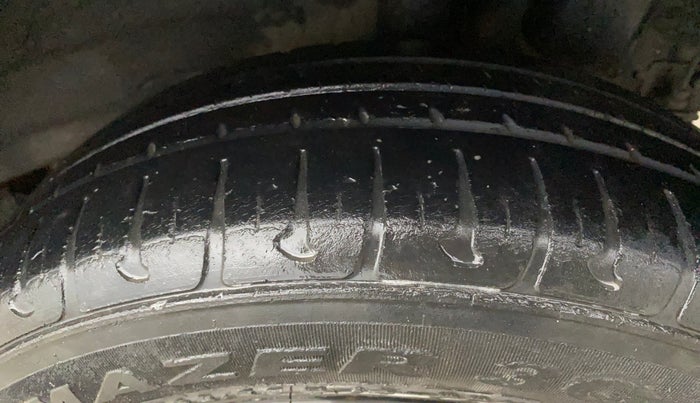 2015 Hyundai Grand i10 SPORTZ 1.2 KAPPA VTVT, Petrol, Manual, 46,264 km, Left Rear Tyre Tread