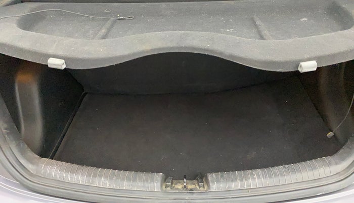 2015 Hyundai Grand i10 SPORTZ 1.2 KAPPA VTVT, Petrol, Manual, 46,264 km, Boot Inside