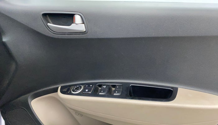 2015 Hyundai Grand i10 SPORTZ 1.2 KAPPA VTVT, Petrol, Manual, 46,264 km, Driver Side Door Panels Control