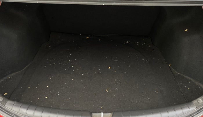 2019 Hyundai Verna 1.6 VTVT SX + AT, Petrol, Automatic, 62,731 km, Boot Inside