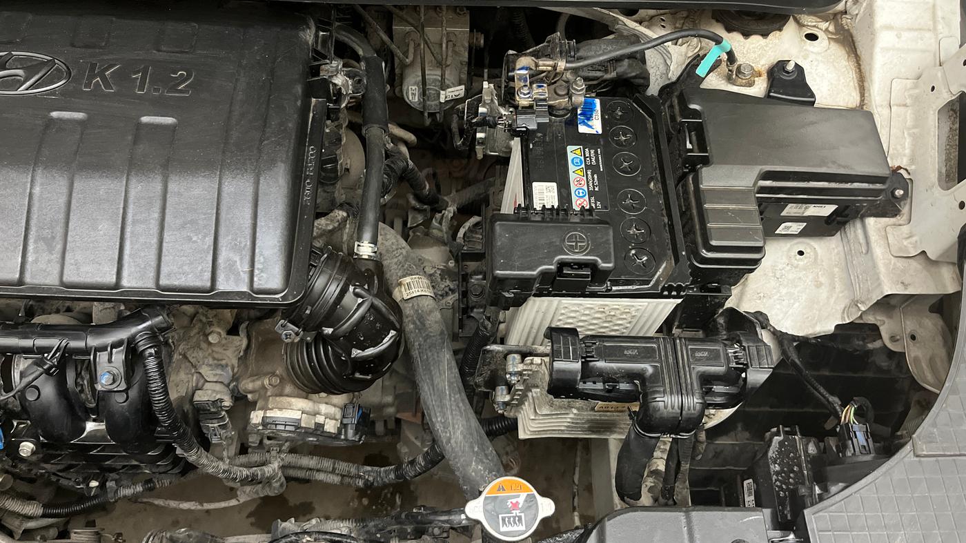 2024 Hyundai EXTER  SX 1.2 AMT, Petrol, Automatic, 13,088 km, Engine View - Left
