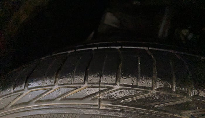 2021 Tata NEXON XZA PLUS (O) PETROL, Petrol, Automatic, 49,367 km, Right Front Tyre Tread