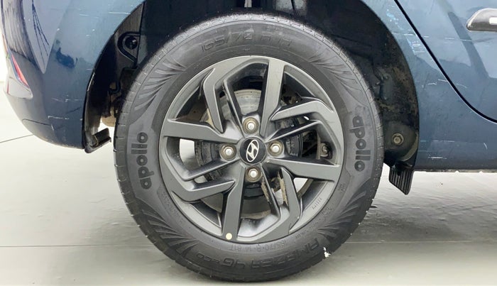 2020 Hyundai GRAND I10 NIOS SPORTZ CNG MT, CNG, Manual, 51,839 km, Right Rear Wheel