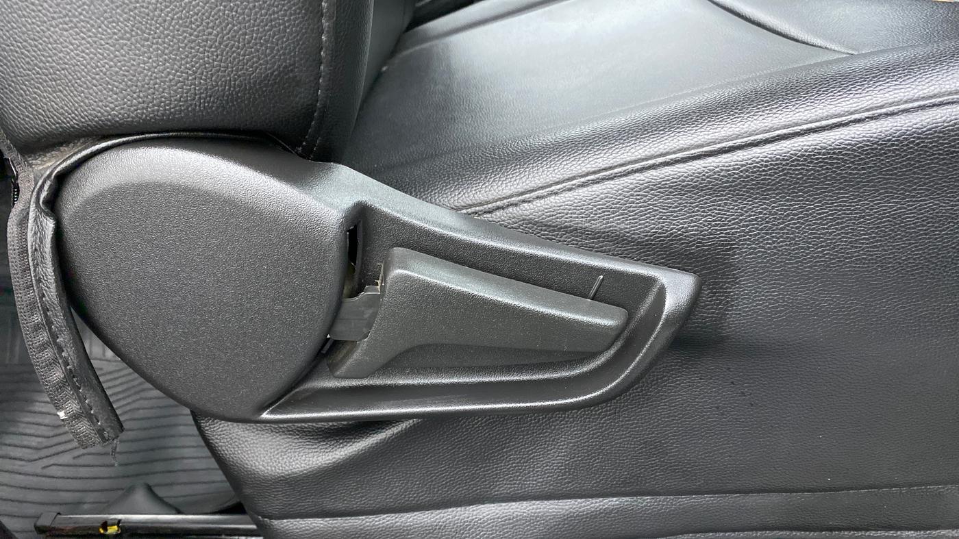 2021 Maruti S PRESSO VXI CNG, CNG, Manual, 15,280 km, Driver Side Adjustment Panel