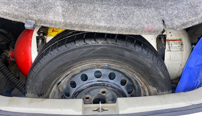 2014 Maruti Celerio VXI CNG, CNG, Manual, 97,471 km, Spare Tyre