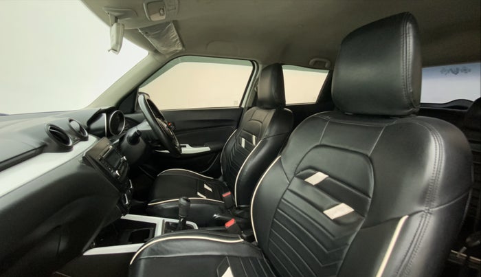 2018 Maruti Swift VDI, Diesel, Manual, 72,273 km, Right Side Front Door Cabin