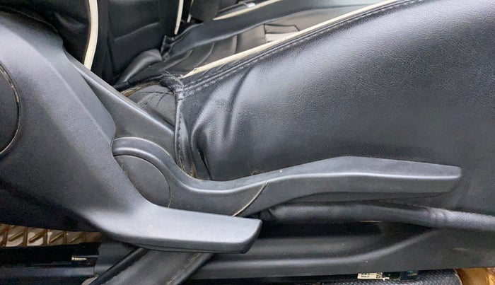 2018 Maruti Swift VDI, Diesel, Manual, 72,273 km, Driver Side Adjustment Panel