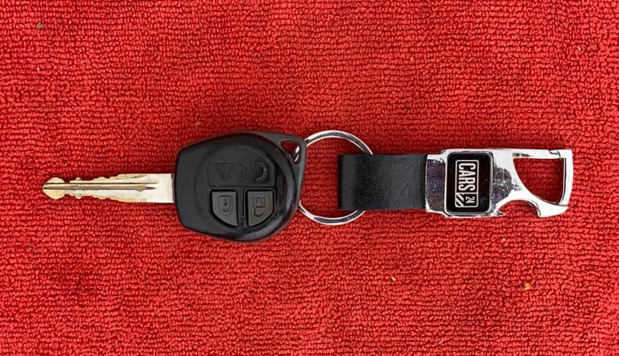 2018 Maruti Swift VDI, Diesel, Manual, 72,273 km, Key Close Up