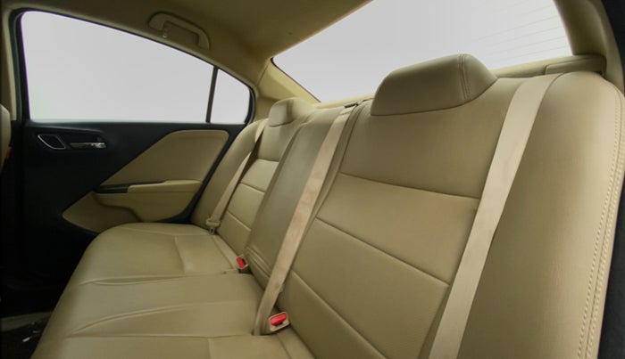 2019 Honda City V MT PETROL, Petrol, Manual, 14,672 km, Right Side Rear Door Cabin