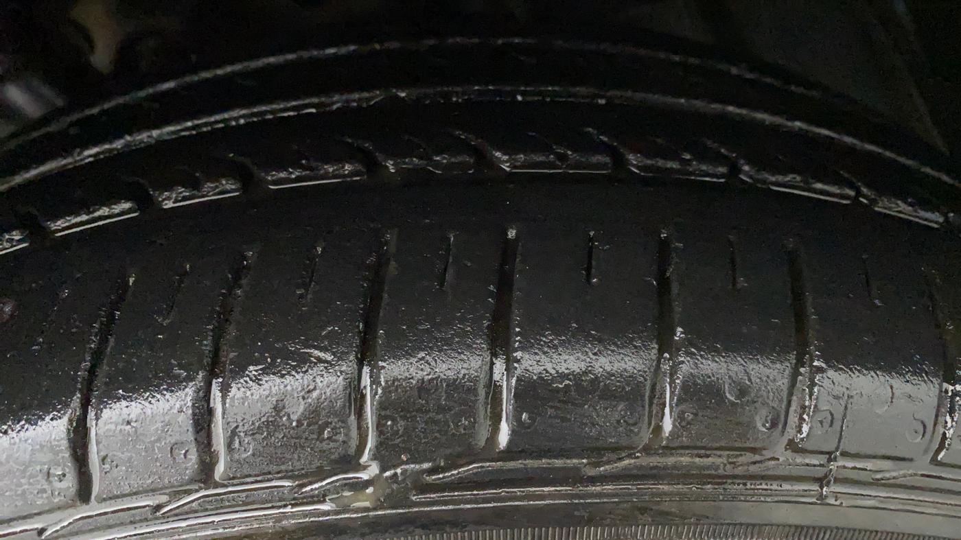2019 Honda City V MT PETROL, Petrol, Manual, 14,672 km, Left Front Tyre Tread